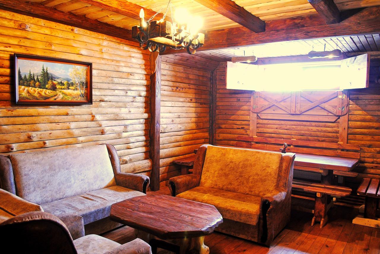 Hotel Restaurant Complex Roman'S Vishenki  Extérieur photo